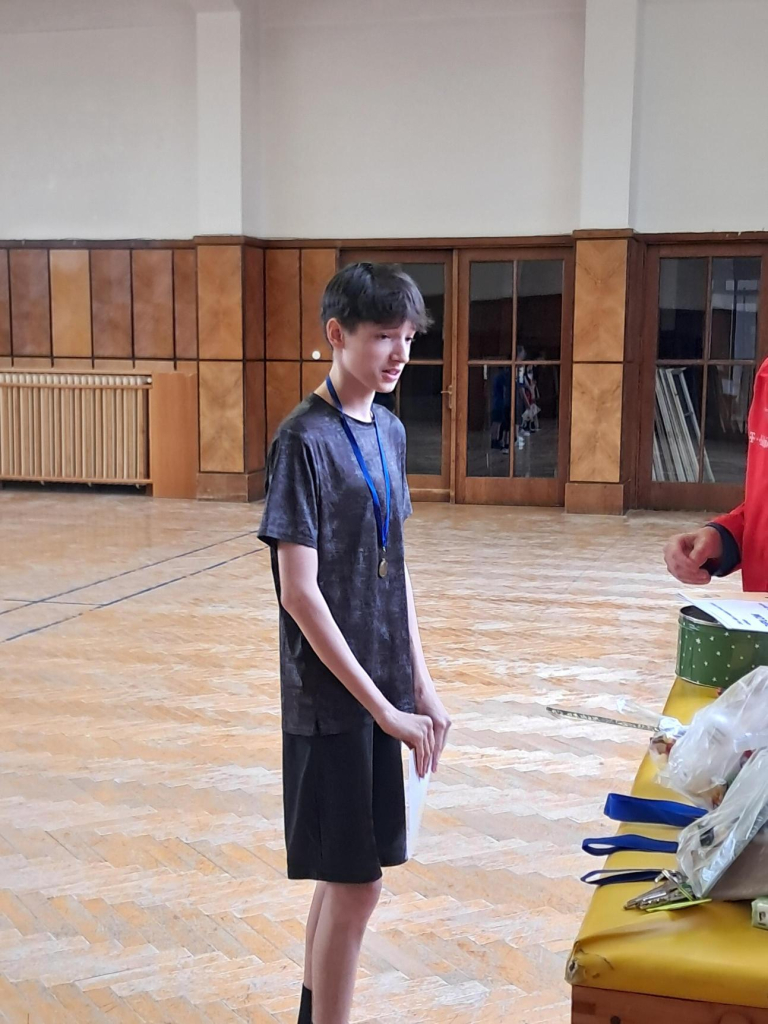 Média - 2026-04-06T092306.585.jpg