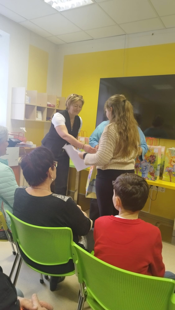 Úspěch v keramické soutěži „Světlo z hlíny“