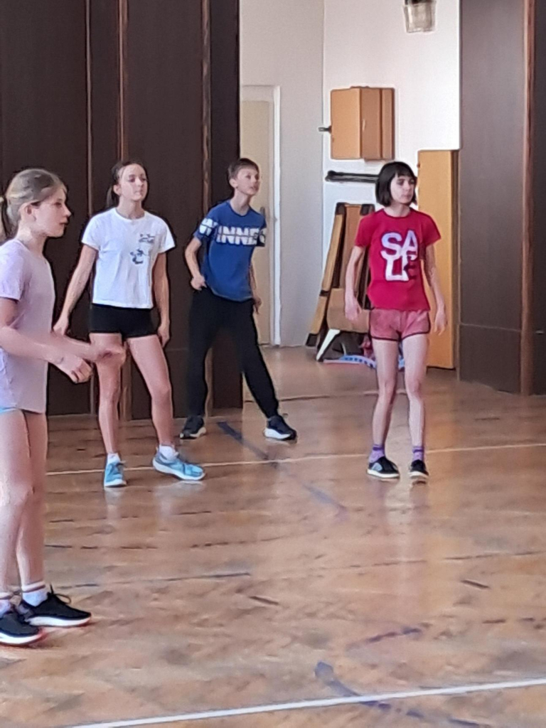 Média - 2026-04-28T053606.001.jpg