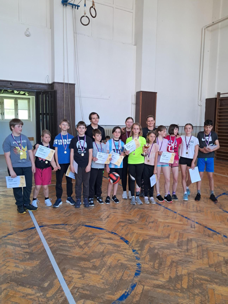 Média - 2026-04-28T055513.154.jpg