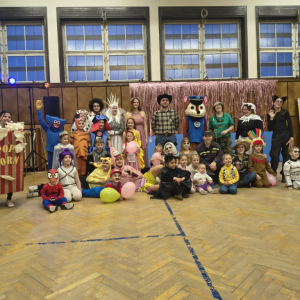 Karneval plný radosti a tance
